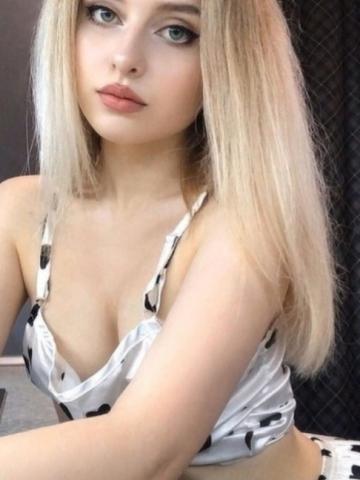 Проститутка Риана